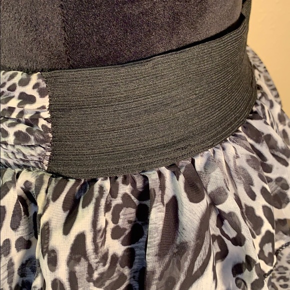 LUV ME MORE black and white leopard ruffled skirt! - Picture 5 of 8